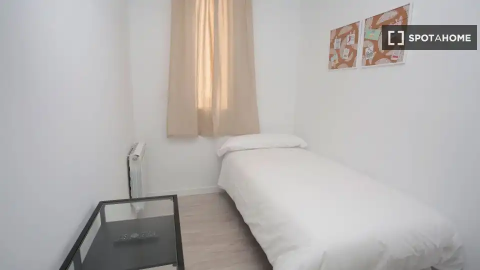 Room in Sol