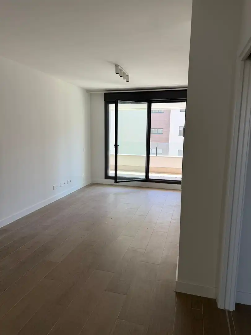 Schlafzimmer von Wohnung zur Miete in Tres Cantos mit Heizung, Terrasse und Balkon