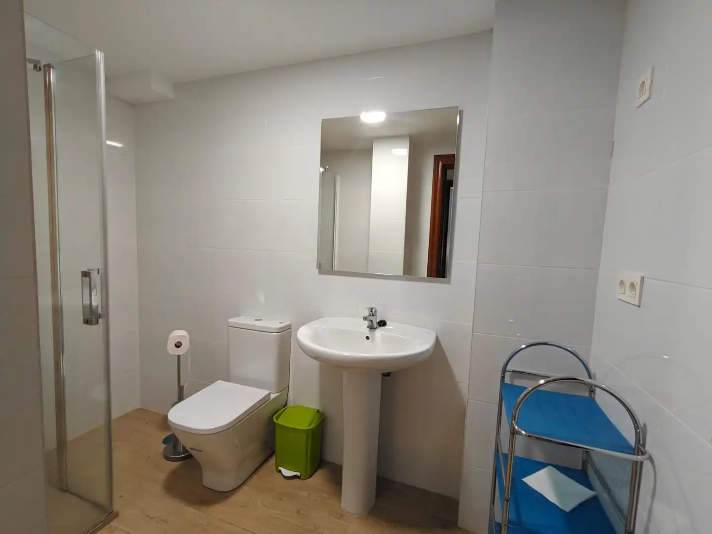 Badezimmer von Wohnung zur untervermieten in Granada mit Möbliert und Balkon