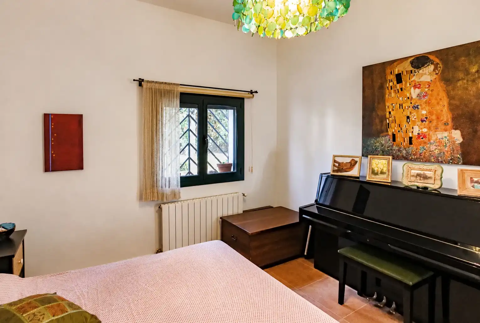 Bedroom of Country homes for sale in Mas Florit - Ca la Guidó