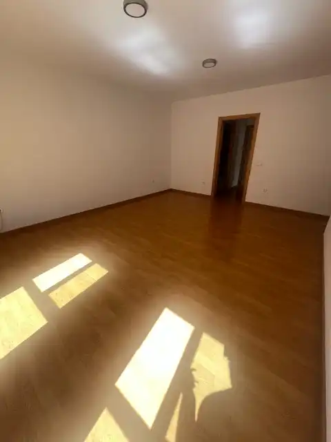 Piso en venta en Santa María de la Alameda con Aire acondicionado, Parquet y Trastero