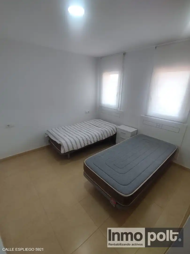 Dormitori de Pis en venda en Torre-Pacheco amb Aire condicionat, Jardí privat i Terrassa
