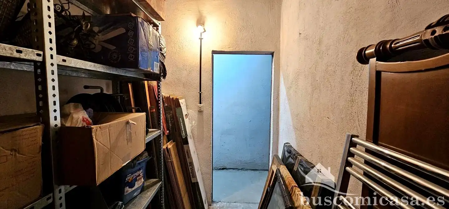 Storage room for sale in Armilla