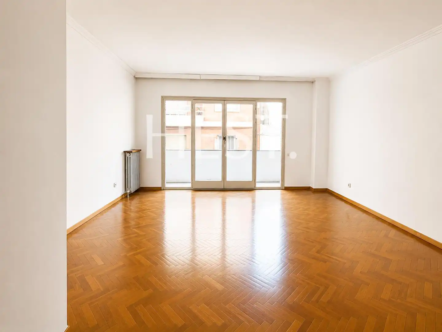 Sala de estar de Piso en venta en Barcelona con Calefacción, Terraza y Balcón