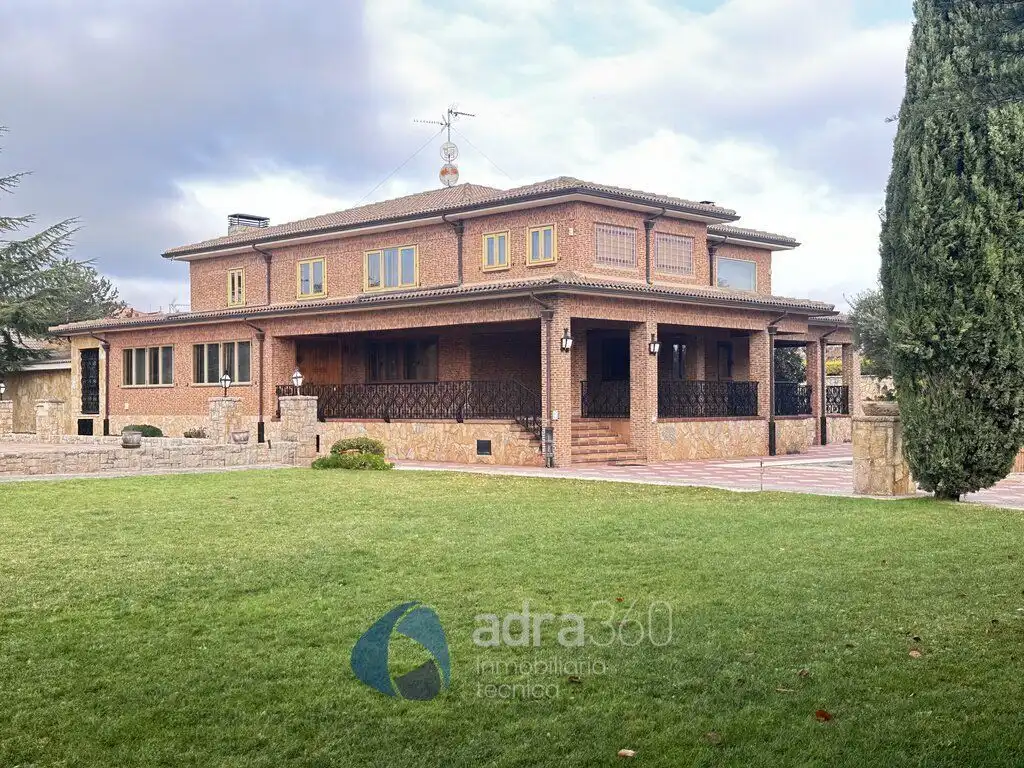 Exterior view of Houses for sale in Lardero  with Air Conditioner, Heating and Private garden