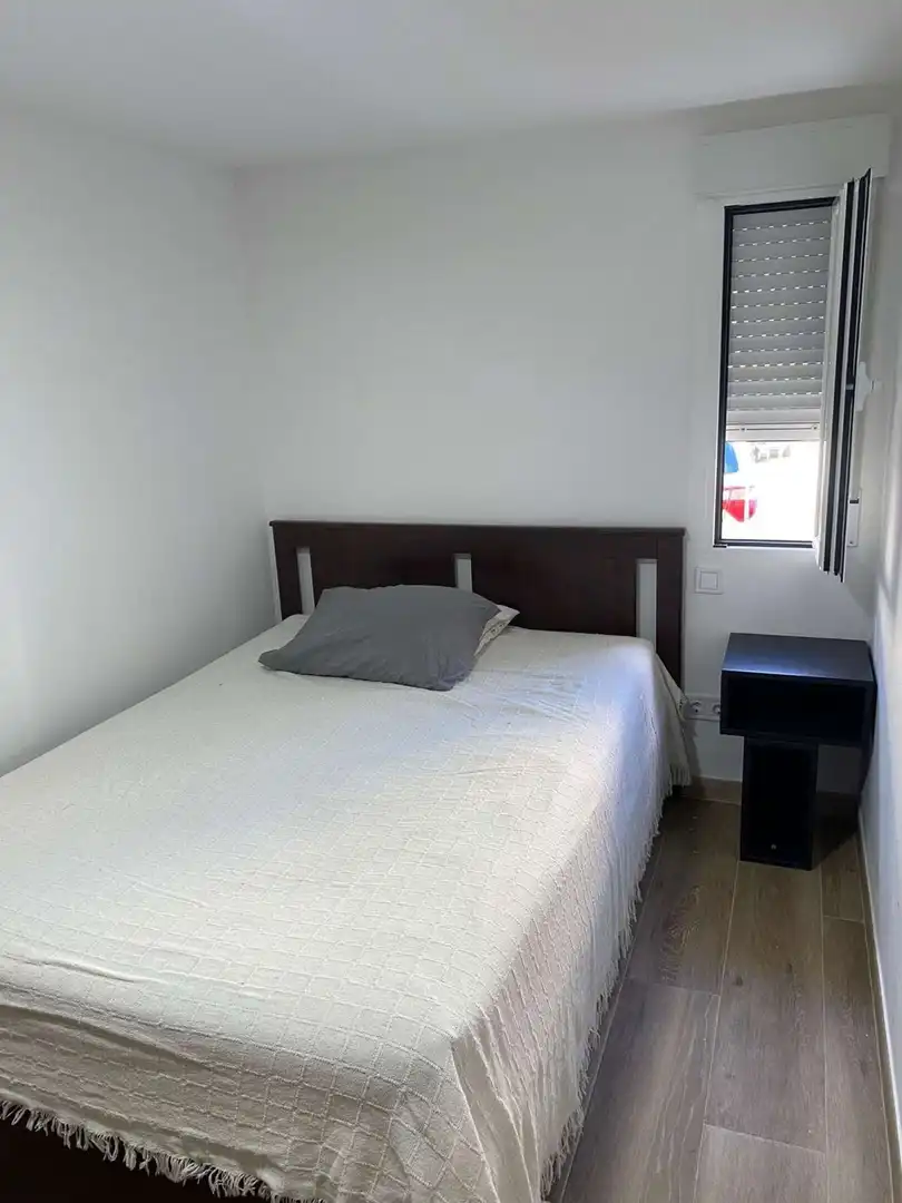 Habitación de Piso para compartir en Madrid con Aire acondicionado, Terraza y Amueblado