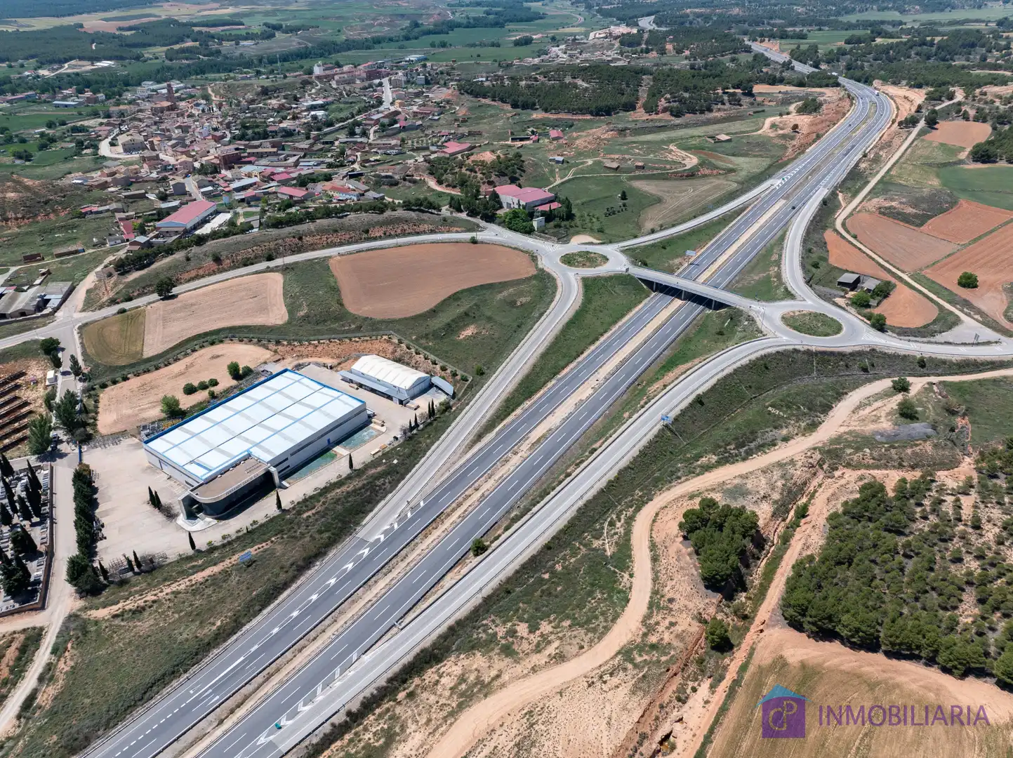 Vista exterior de Nau industrial en venda en Ariza