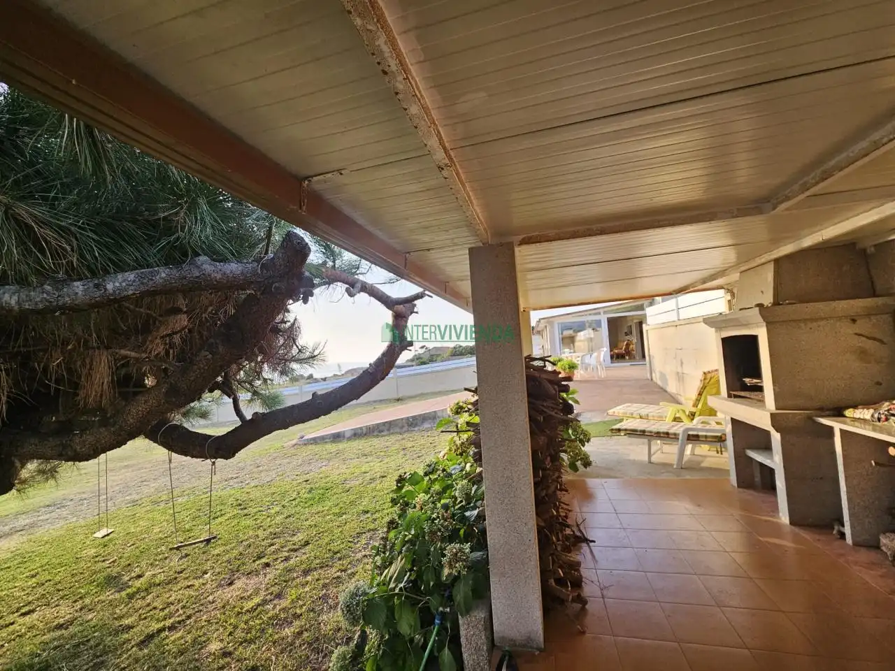 Terrassa de Casa o xalet en venda en Oia amb Calefacció, Jardí privat i Traster