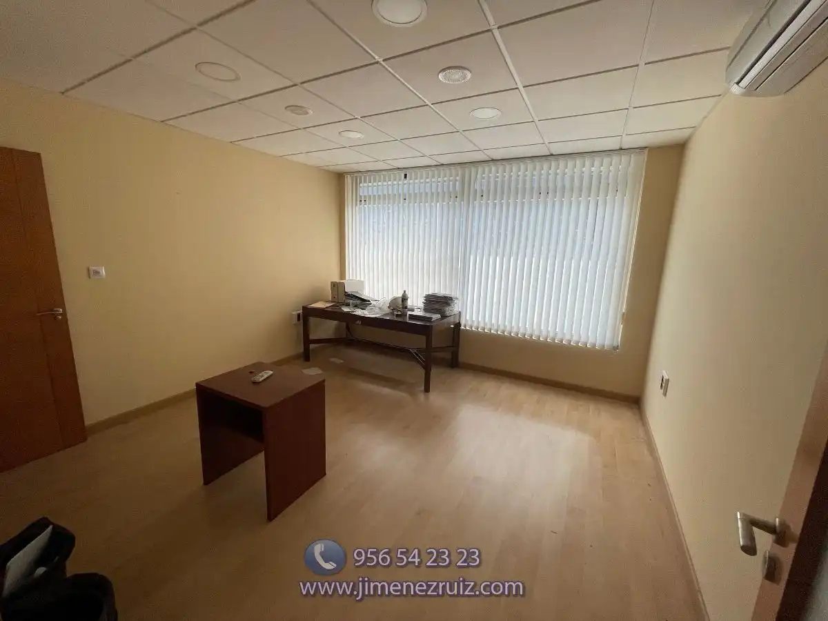 Büro zur Miete in El Juncal - Vallealto, imagen 16