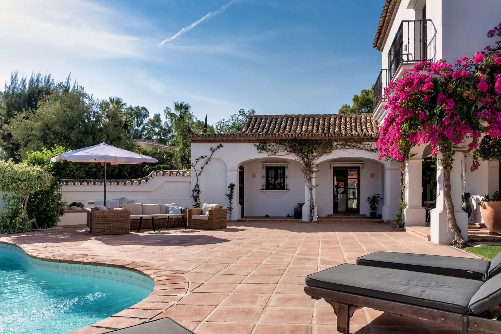 Casa amb piscina en venda a Benahavís pueblo, imagen 2