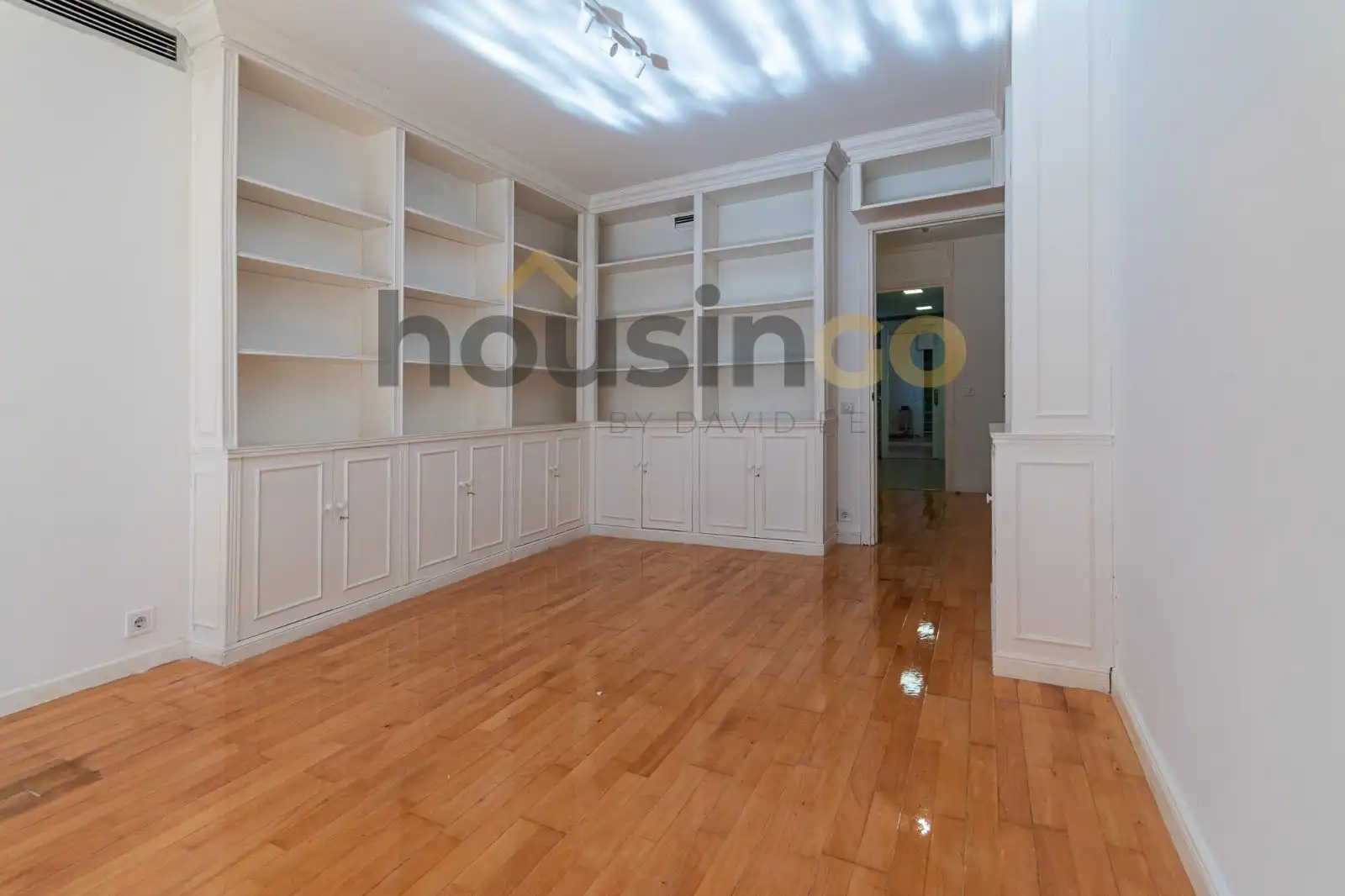 Piso de alquiler en Almagro