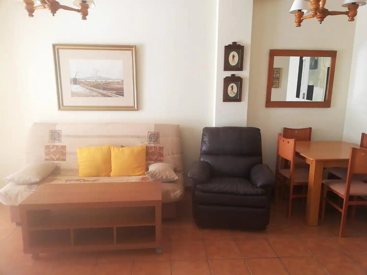 Wohnzimmer von Wohnungen zur Miete in Oropesa del Mar / Orpesa mit Klimaanlage, Terrasse und Möbliert