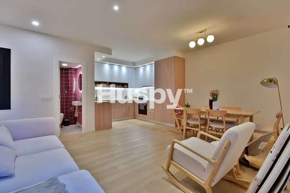 Piso con terraza en venta en Carrer de Nàpols, imagen 4