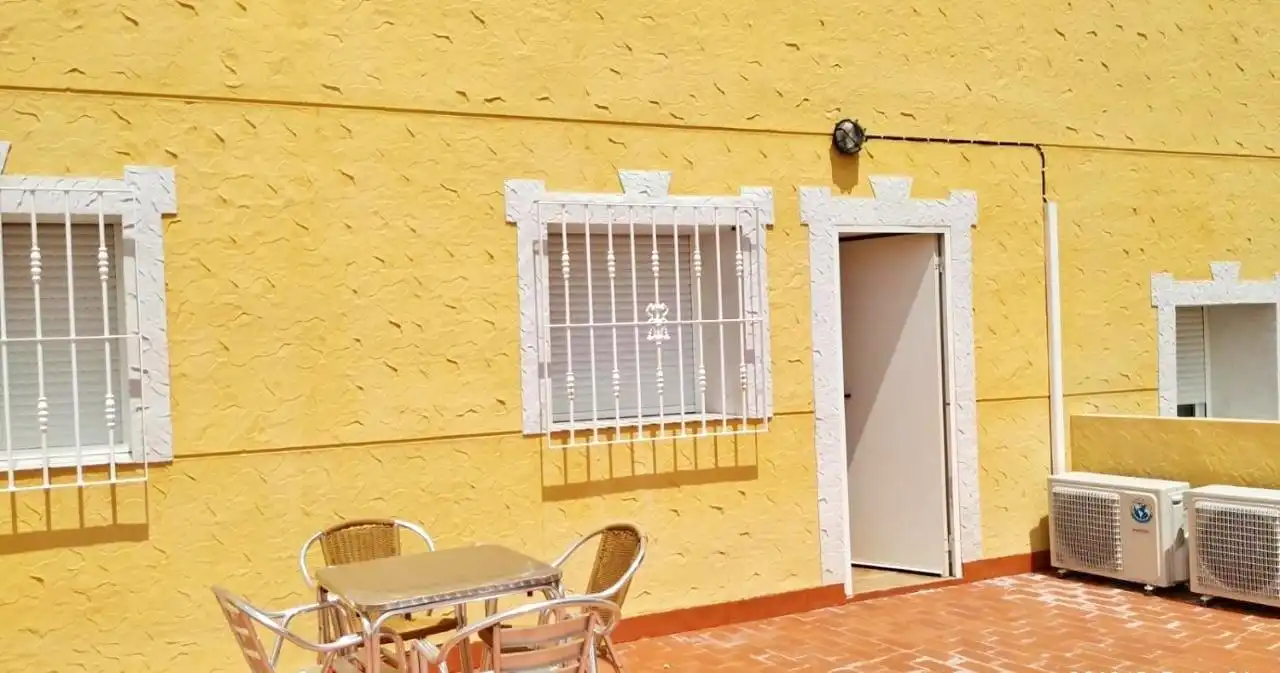Vista exterior de Casa o chalet en venta en Alcalá del Júcar con Aire acondicionado, Jardín privado y Terraza