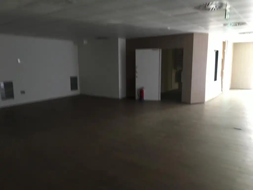 Business premises to rent in Calle del Mar