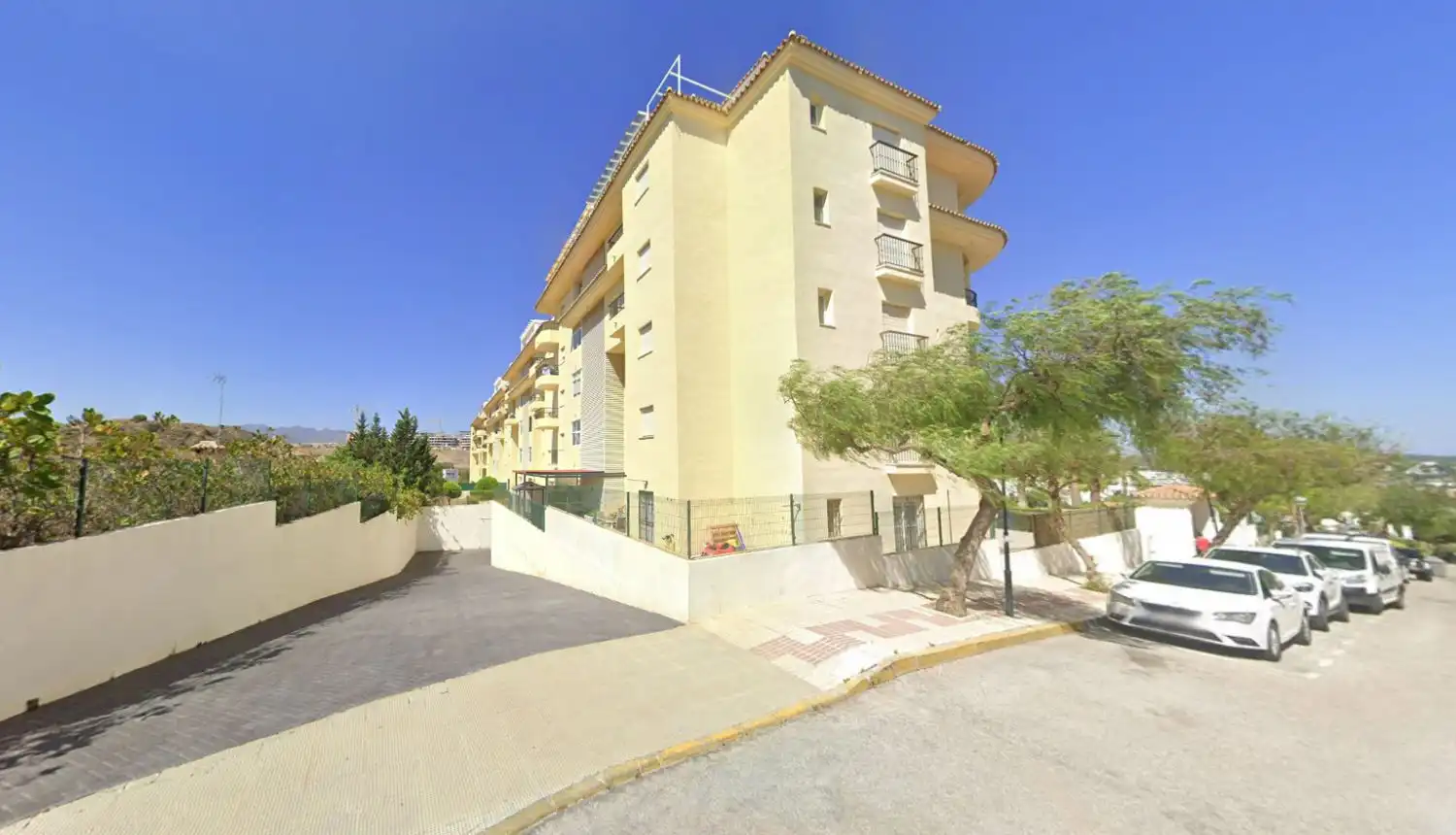 Garaje en venta en La Cala Mijas