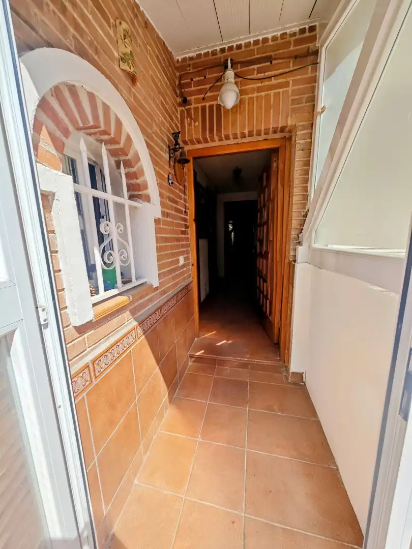 Casa adosada en venta en Toledo con Aire acondicionado, Calefacción y Horno