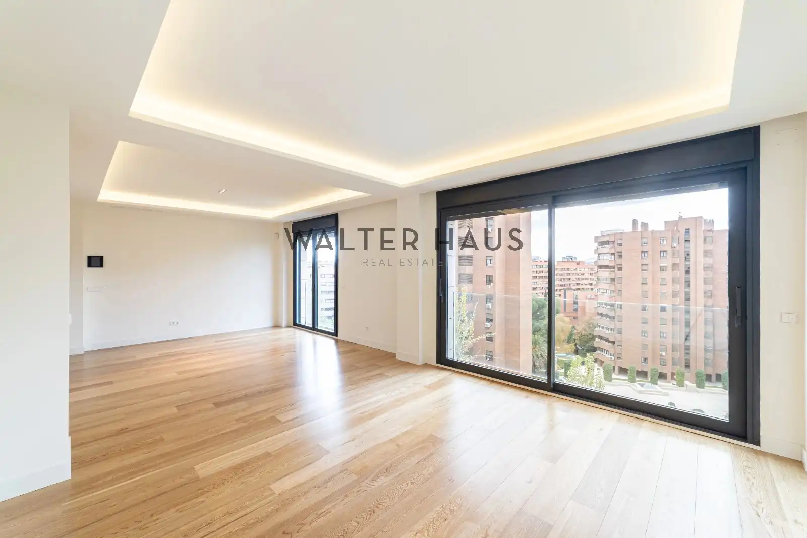 Sala de estar de Piso de alquiler en Madrid con Aire acondicionado, Calefacción y Horno