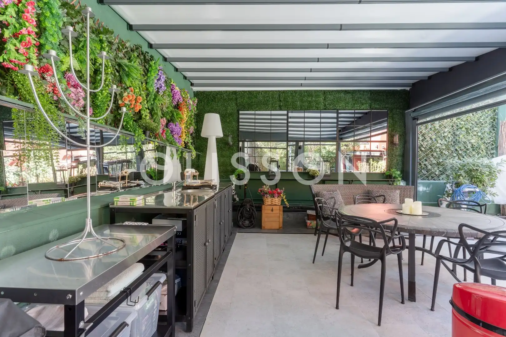 Terraza de Casa o chalet en venta en Madrid con Aire acondicionado, Calefacción y Jardín privado
