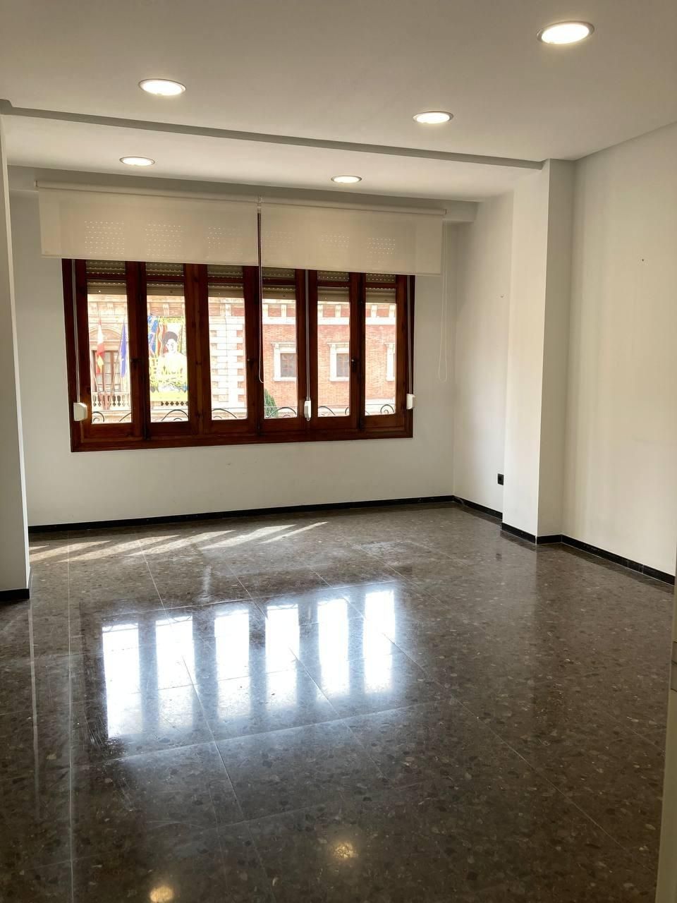 Exterior view of Office to rent in  Valencia Capital