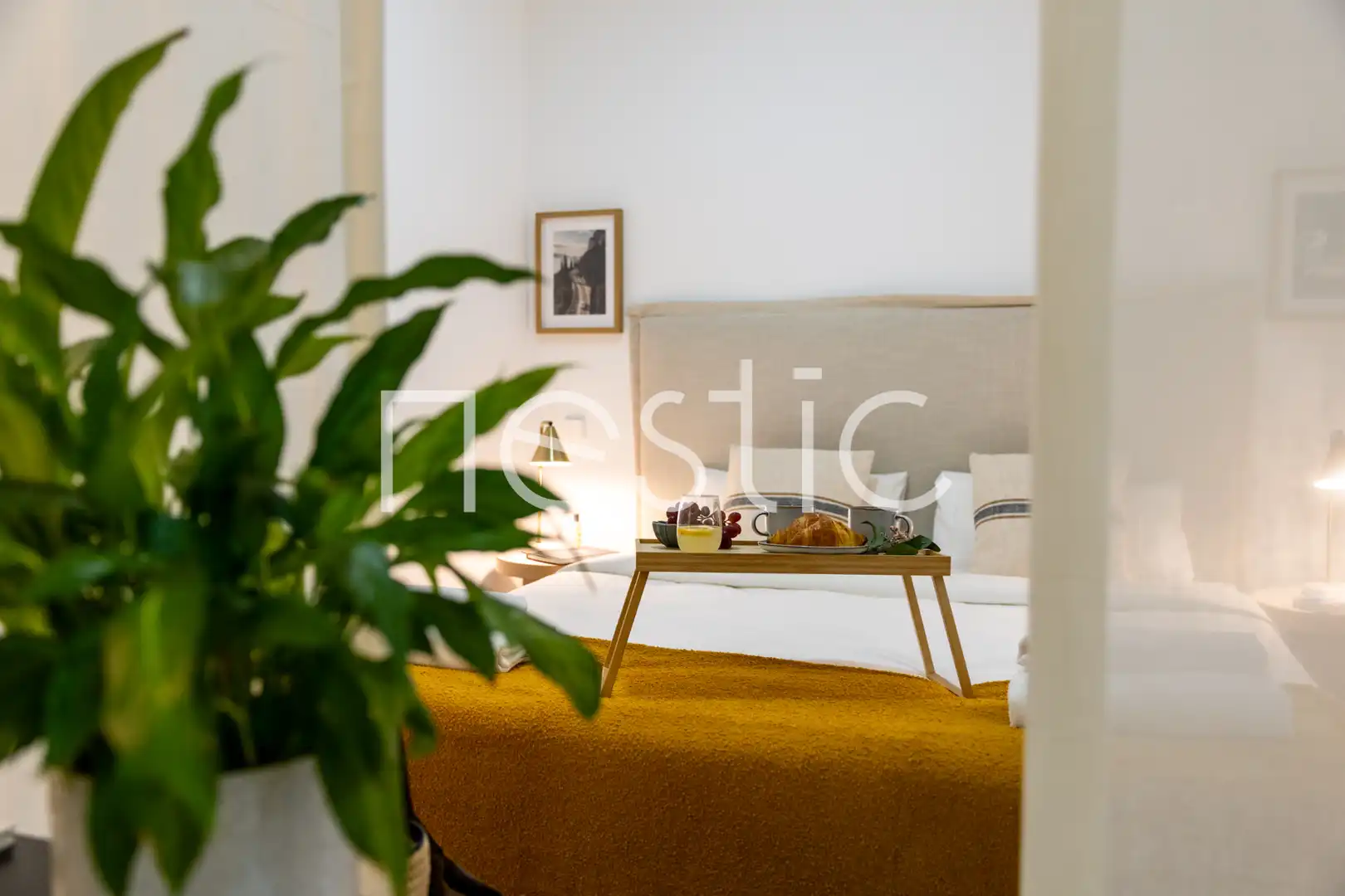 Habitación de Apartamento de alquiler en Madrid con Aire acondicionado, Calefacción y Amueblado