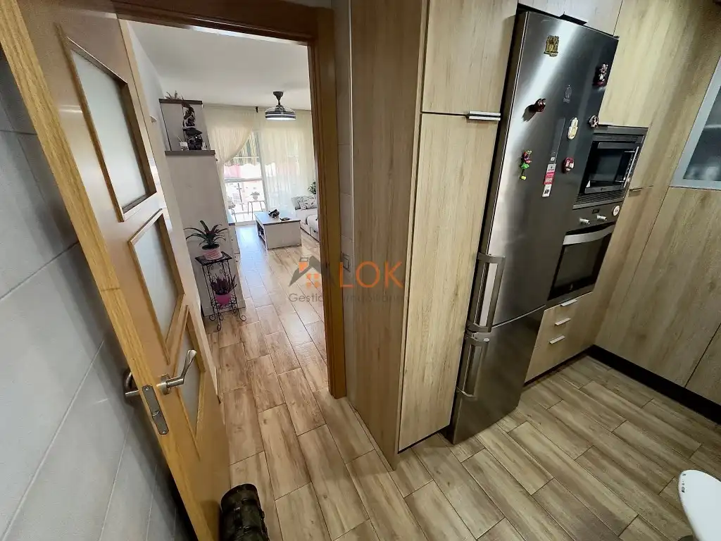 Living room of Flat for sale in Málaga  with Air Conditioner, Terrace and Furnished