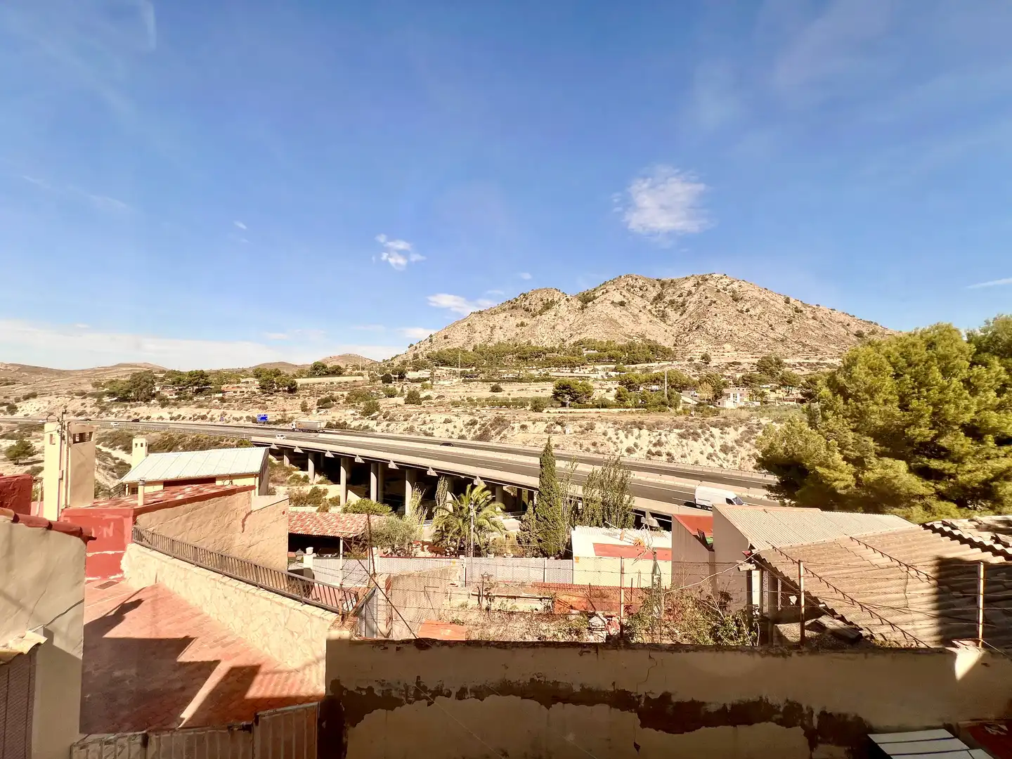 Vista exterior de Casa o chalet en venta en Petrer con Jardín privado, Terraza y Horno