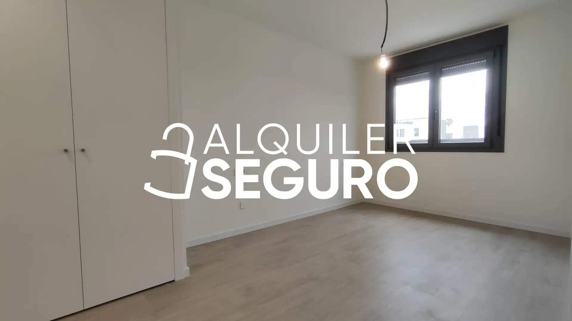 Habitación de Piso de alquiler en Valencia con Aire acondicionado, Calefacción y Terraza