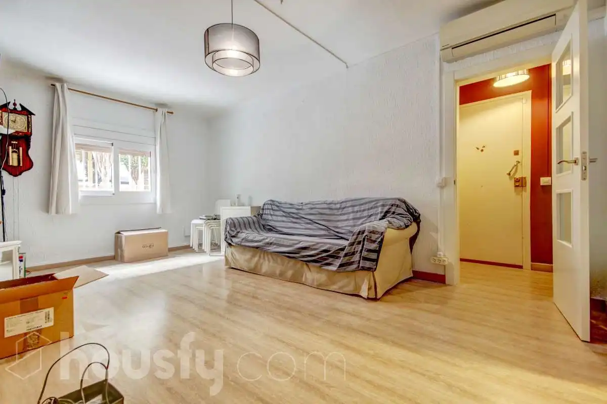 Erdgeschosswohnung zum Verkauf in Calle Roquetes .