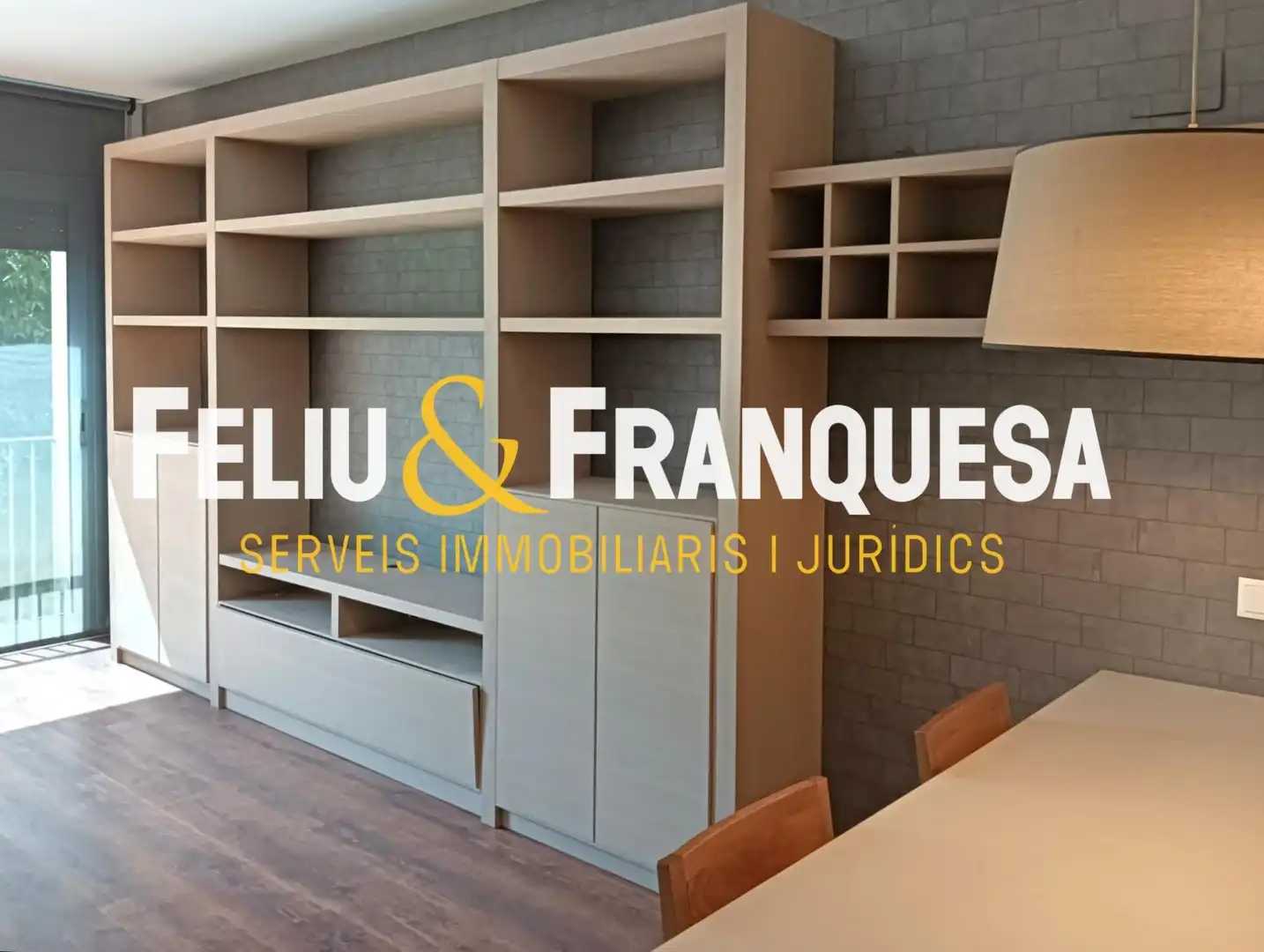 Piso en venta en Sabadell con Calefacción, Piscina y Amueblado