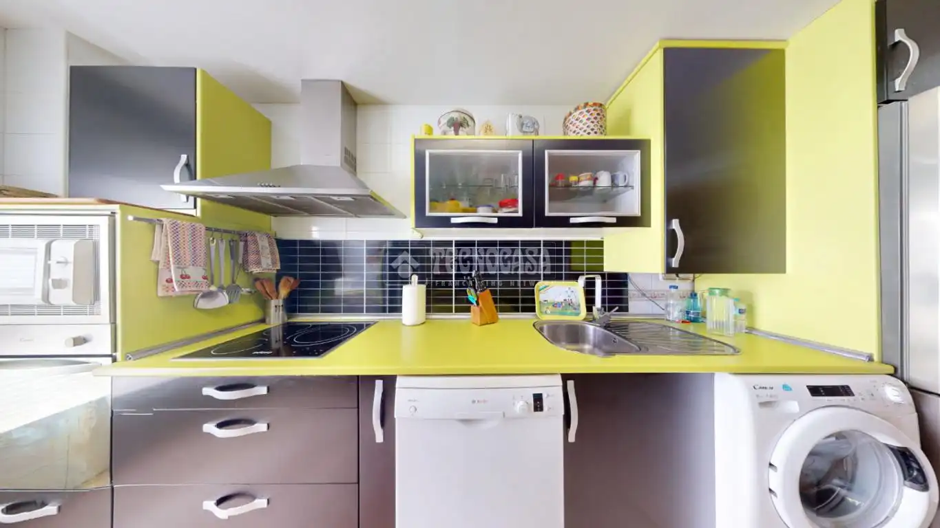 Cocina de Piso en venta en Azuqueca de Henares con Calefacción