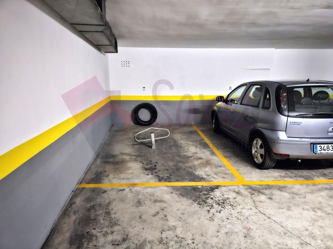 Aparcament de Garatge de lloguer en  Logroño