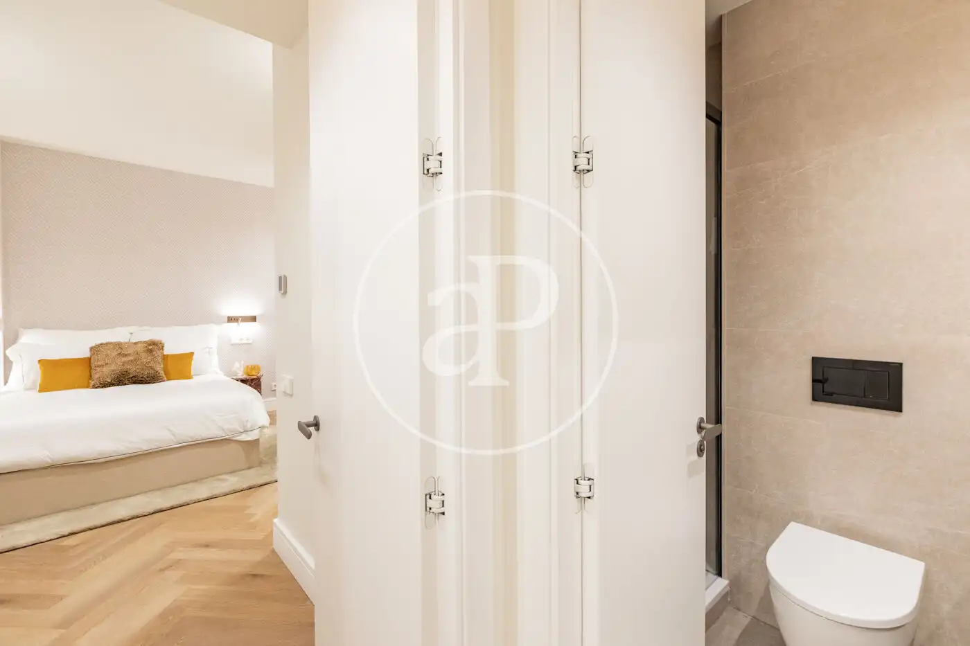 Appartamento con terrazza in vendita a Calle de Viriato, imagen 23