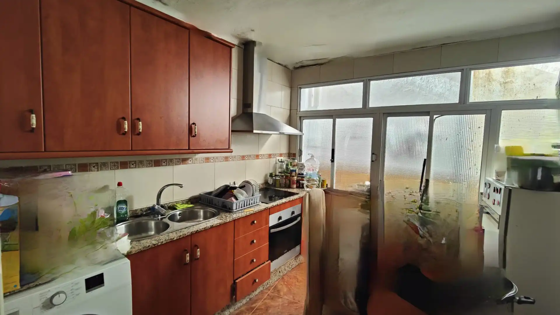 Cuina de Casa adosada en venda en Benaoján amb Terrassa