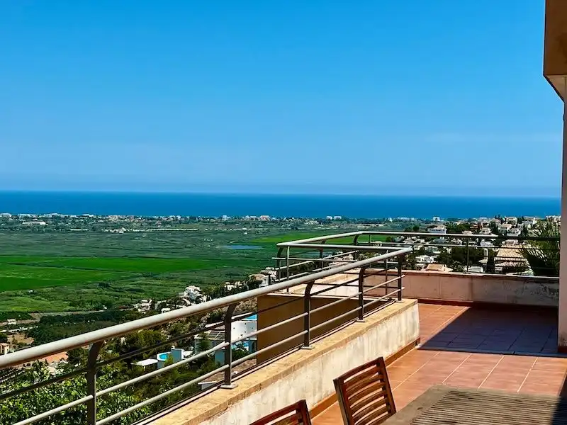Terraza de Apartamento de alquiler en Pego con Aire acondicionado, Calefacción y Terraza