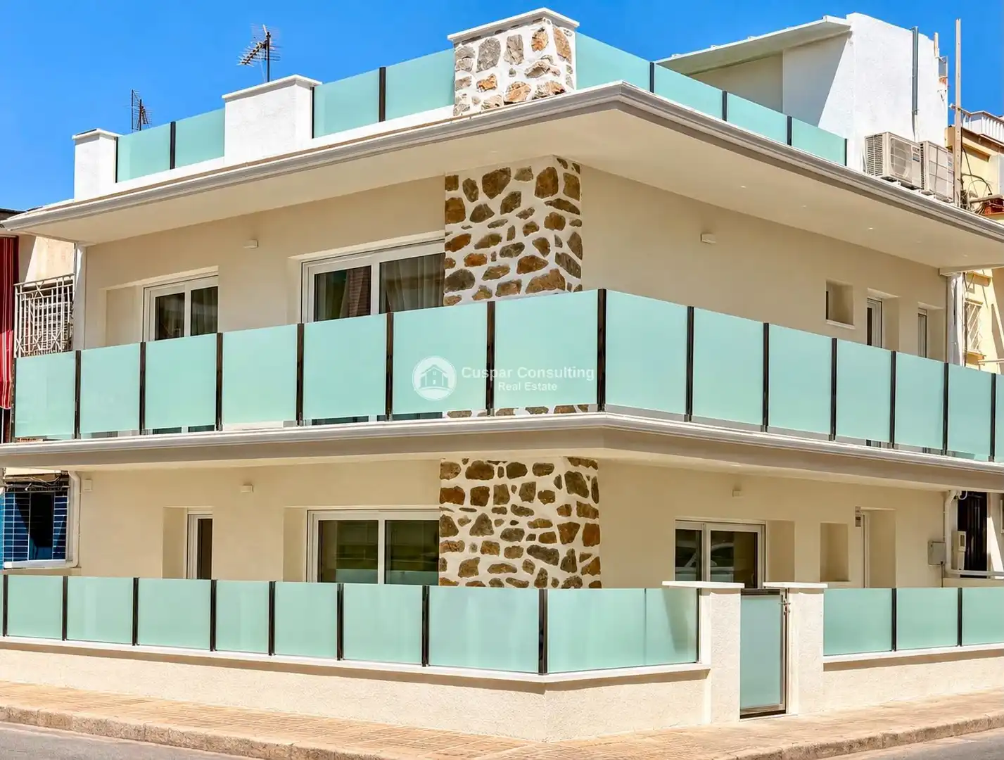 Vista exterior de Casa adosada en venda en Cartagena amb Aire condicionat, Calefacció i Terrassa