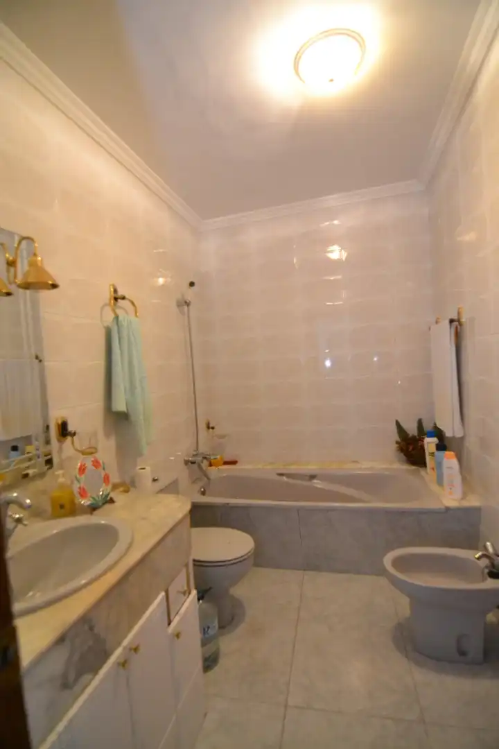 Badezimmer von Haus oder Chalet zum Verkauf in Malpartida de Plasencia mit Terrasse und Ofen