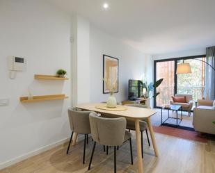 Sala d'estar de Apartament de lloguer en  Barcelona Capital amb Aire condicionat, Moblat i Forn