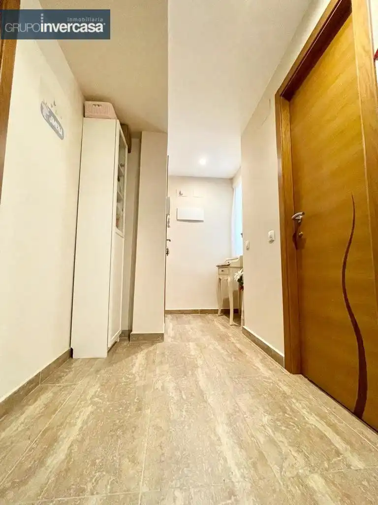 Wohnung zur Miete in Manises mit Klimaanlage, Heizung und Möbliert