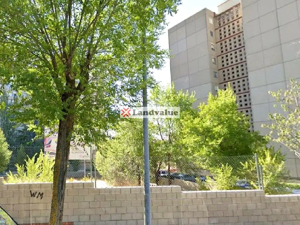 Vista exterior de Residencial en venda en Guadalajara