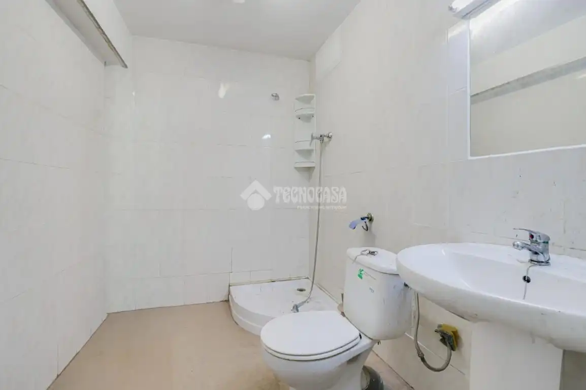 Baño de Piso en venta en Santa Coloma de Gramenet