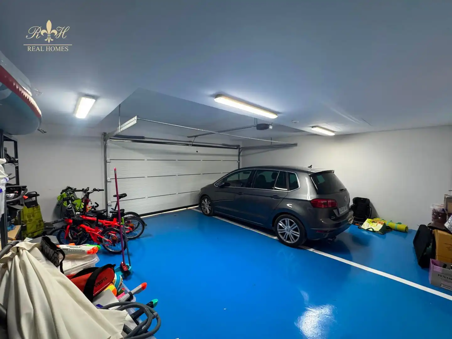 Parking of Detached homes for sale in L'Alfàs del Pi  with Air Conditioner, Heating and Private garden