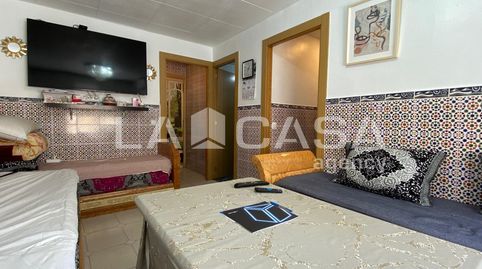 Foto 4 de Piso en venta en Fondo, Santa Coloma de Gramenet