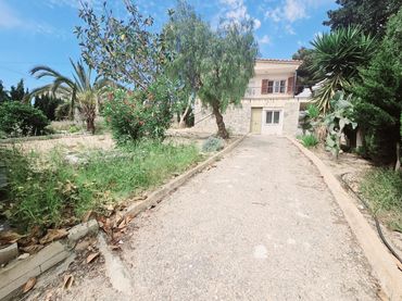 Villa mit Pool zum Verkauf in Los Balcones - Los Altos