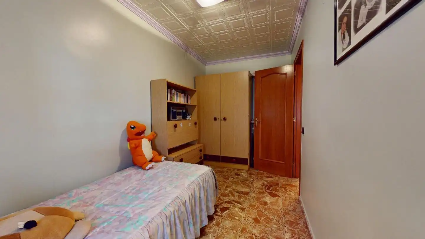 Dormitori de Casa o xalet en venda en Viladecans amb Jardí privat i Terrassa