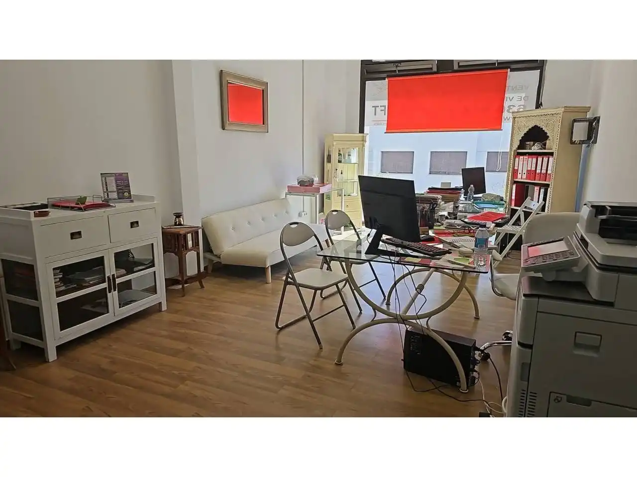 Local comercial en venta en Núcleo urbano, imagen 2