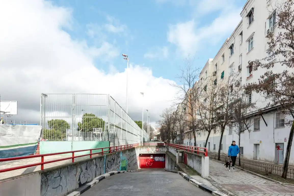 Vista exterior de Piso en venta en Madrid