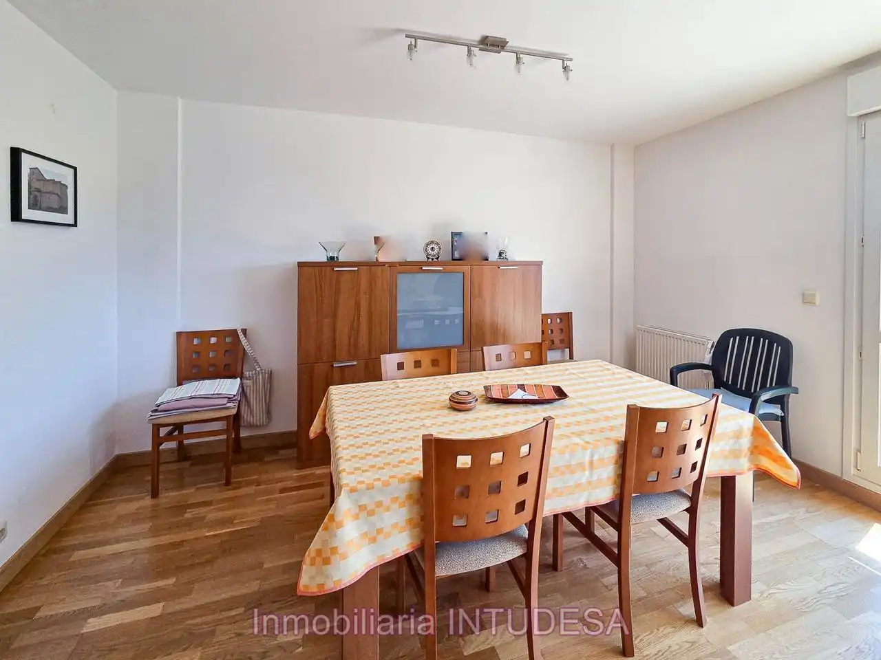 Comedor de Casa adosada en venta en Murchante con Calefacción, Jardín privado y Parquet