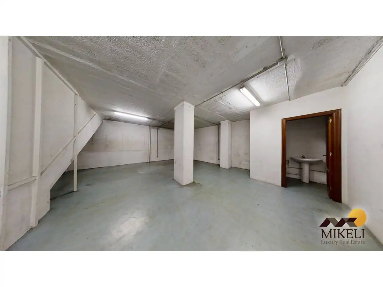 Locale commerciale in affitto a Santa Lucia, imagen 55