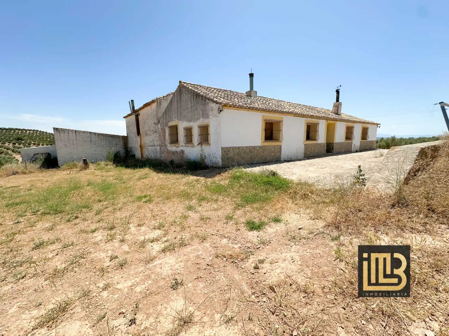 Vista exterior de Piso en venta en Cabra del Santo Cristo con Terraza y Amueblado